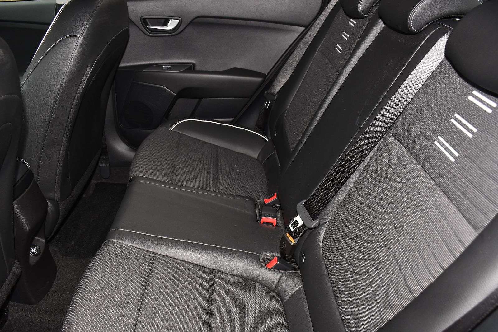 2022 KIA STONIC 2022 KIA STONIC