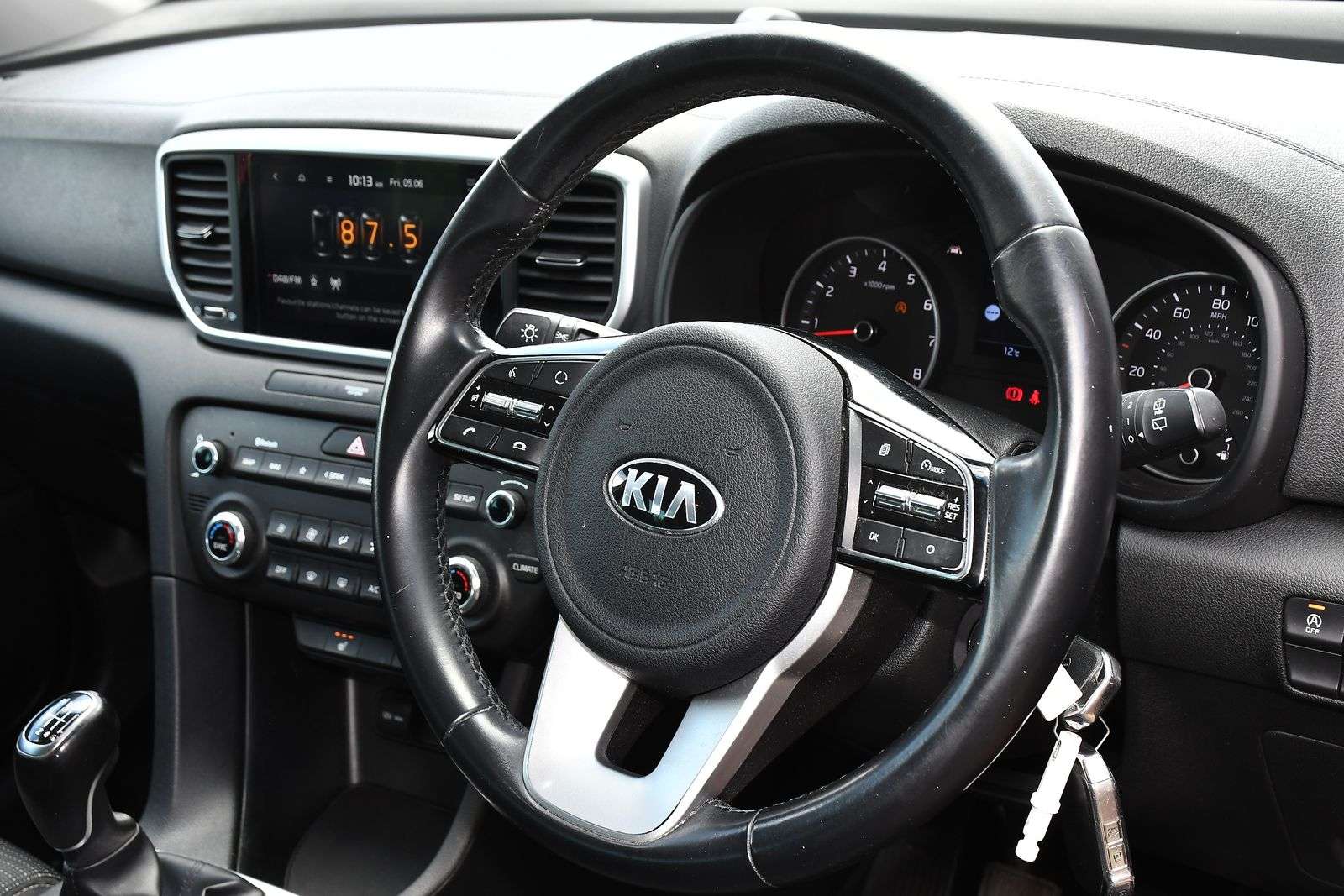 2021 KIA SPORTAGE 2021 KIA SPORTAGE
