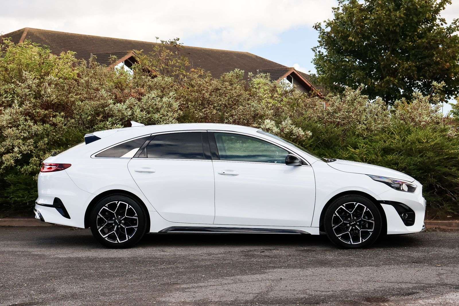 2023 KIA PROCEED 2023 KIA PROCEED