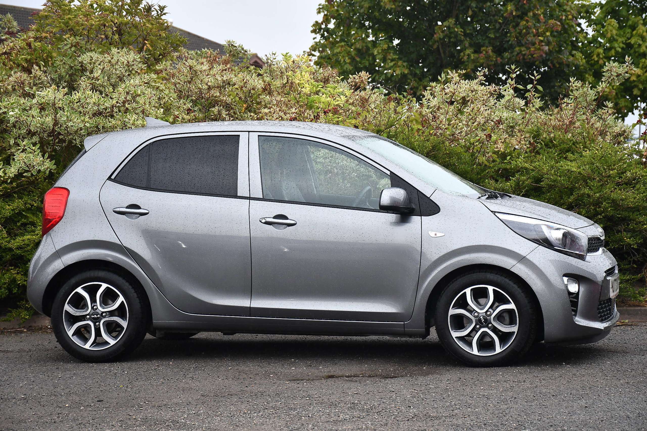 A 2022 KIA PICANTO 1.0 DPi Shadow Hatchback 5dr Petrol Manual Euro 6 (s/s) (66 bhp) A 2022 KIA PICANTO 1.0 DPi Shadow Hatchback 5dr Petrol Manual Euro 6 (s/s) (66 bhp)