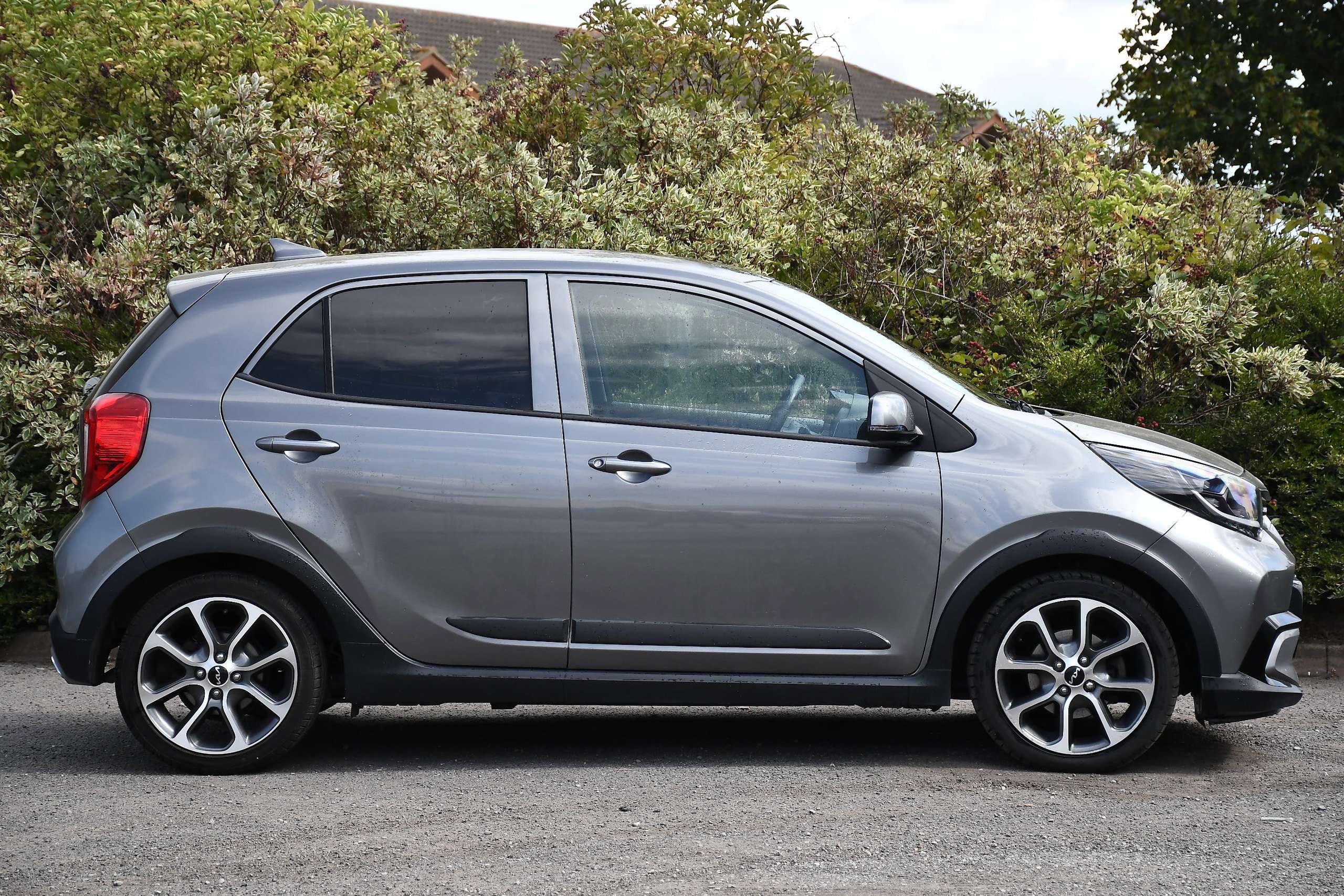 A 2022 KIA PICANTO 1.0 DPi X-Line Hatchback 5dr Petrol Manual Euro 6 (s/s) (66 bhp) A 2022 KIA PICANTO 1.0 DPi X-Line Hatchback 5dr Petrol Manual Euro 6 (s/s) (66 bhp)