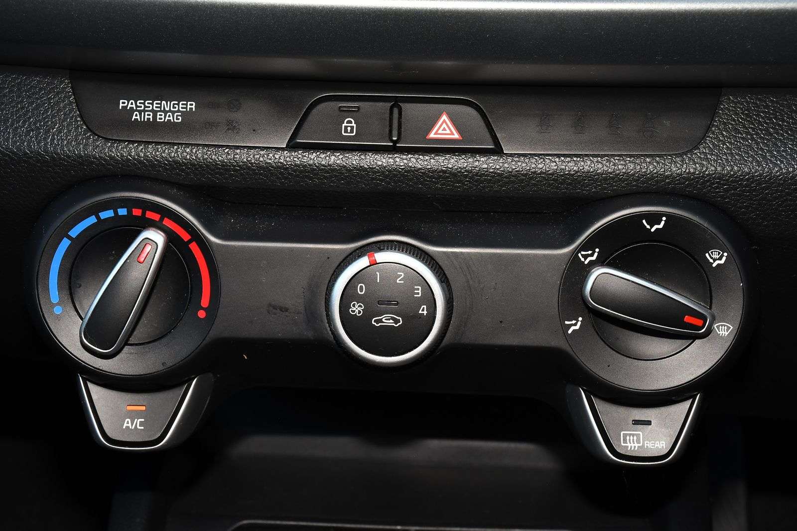 2023 KIA RIO 2023 KIA RIO