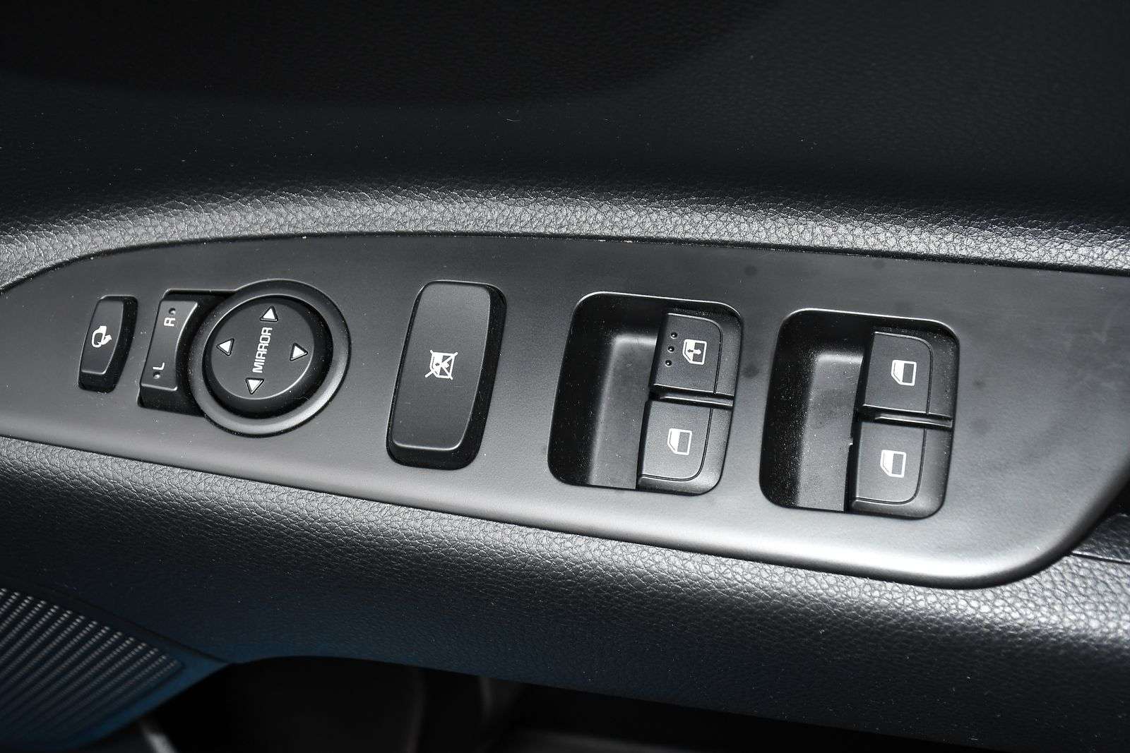 2023 KIA RIO 2023 KIA RIO