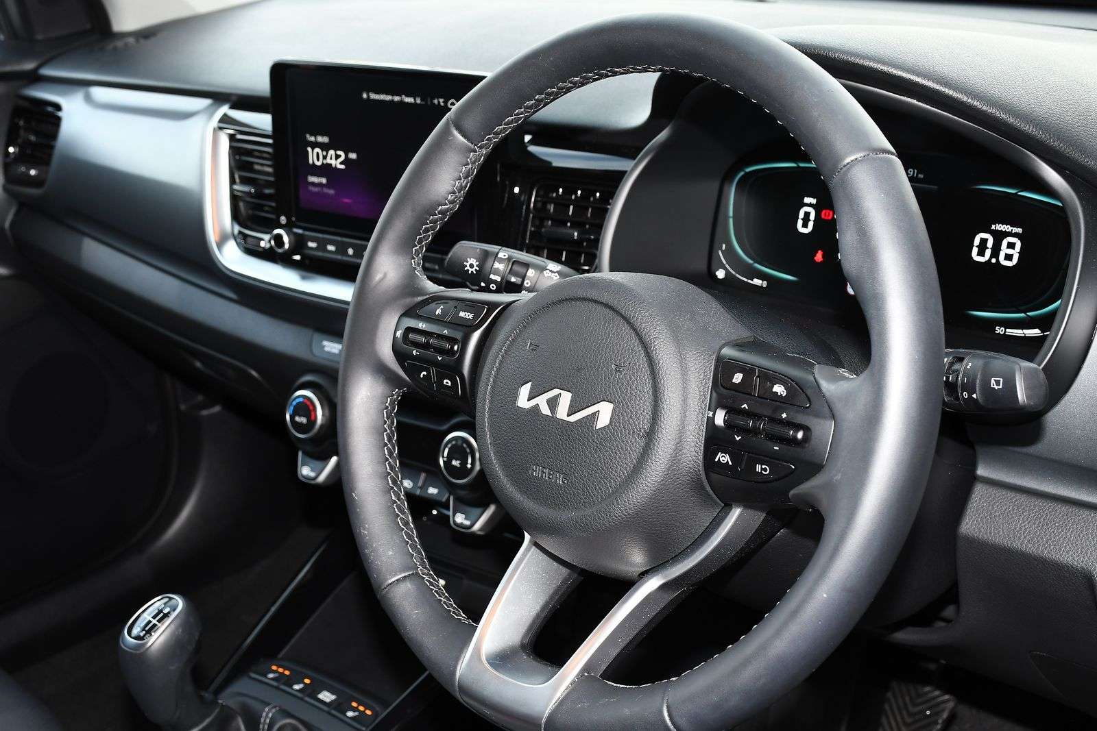 2024 KIA STONIC 2024 KIA STONIC