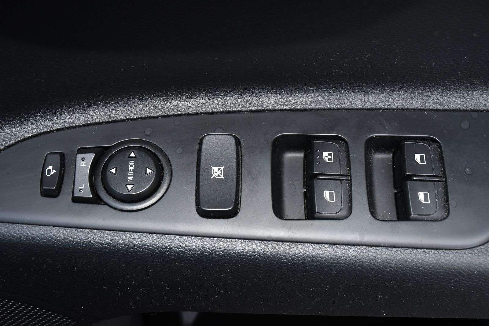 2021 KIA STONIC 2021 KIA STONIC