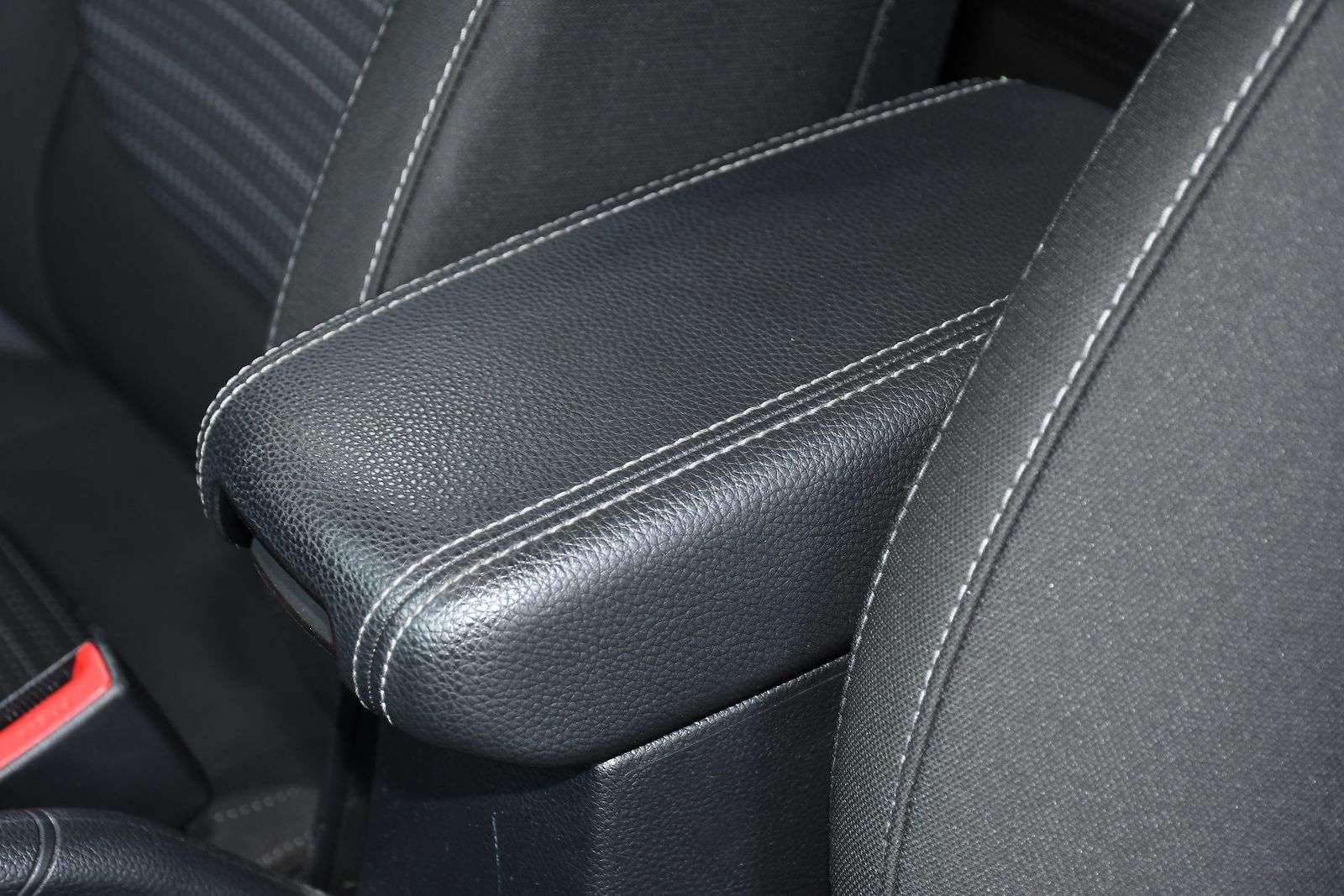 2021 KIA STONIC 2021 KIA STONIC