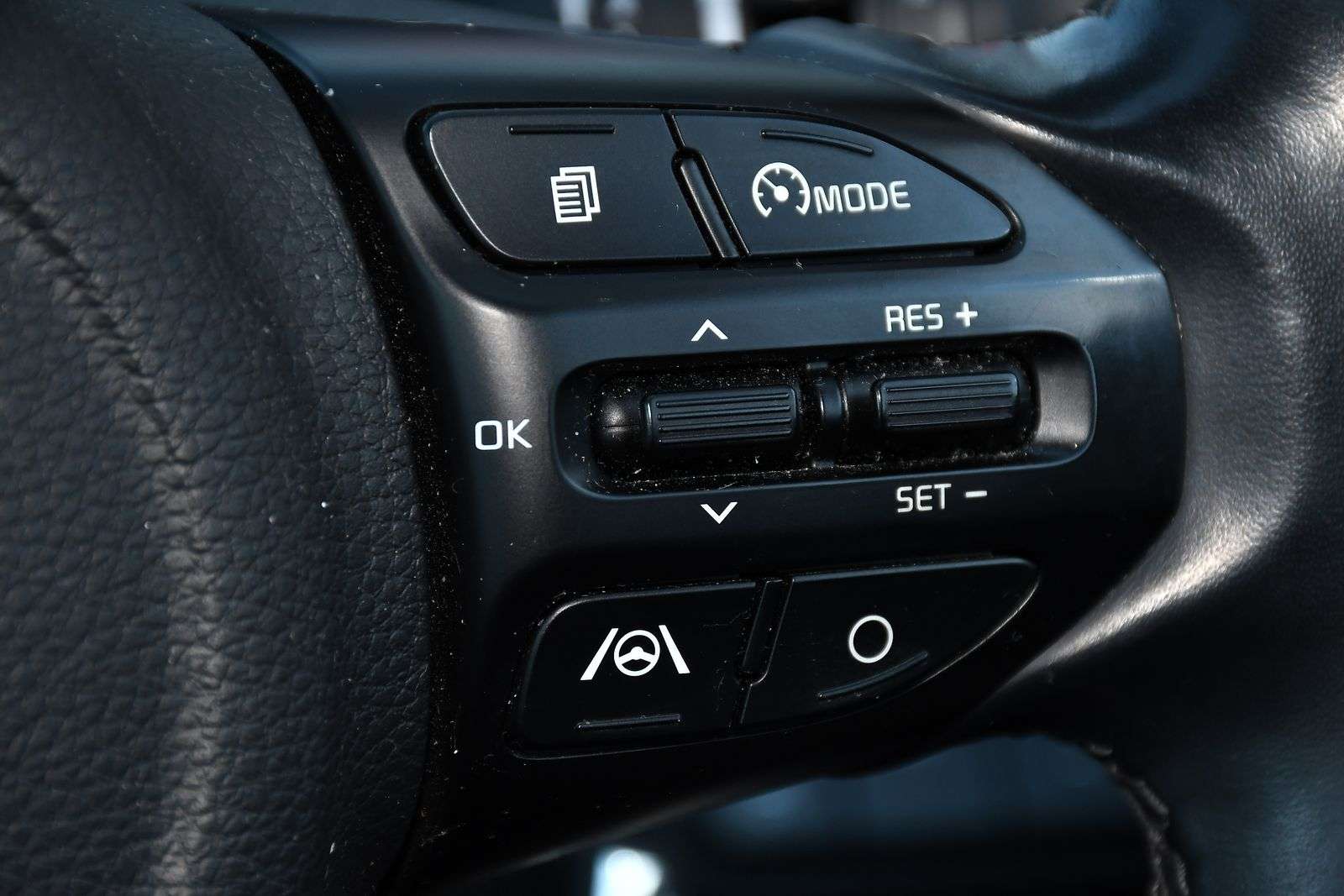 2023 KIA STONIC 2023 KIA STONIC