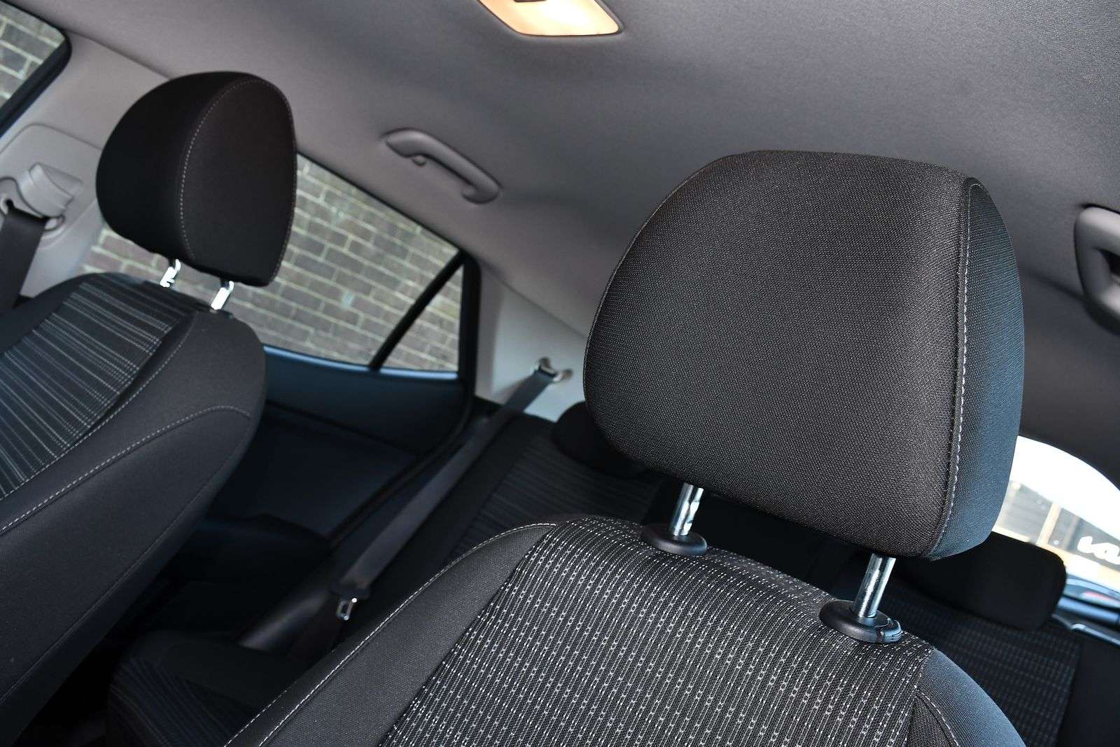 2023 KIA STONIC 2023 KIA STONIC