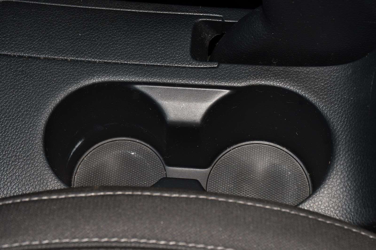 2023 KIA STONIC 2023 KIA STONIC