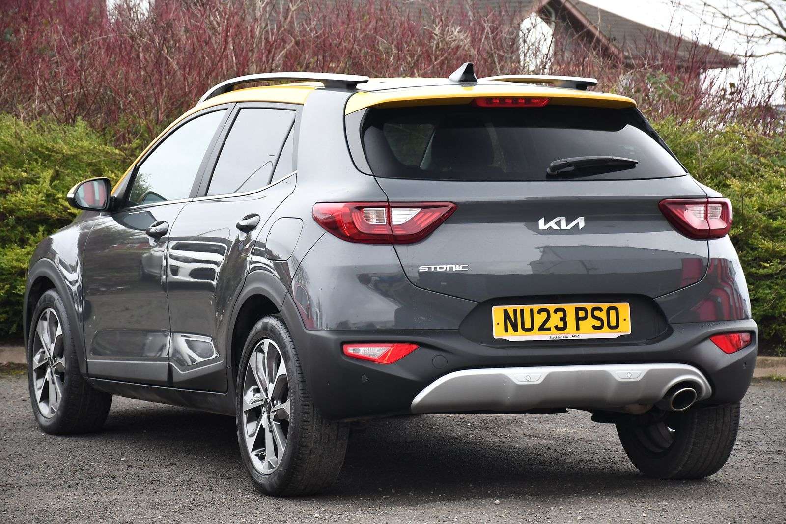 A 2023 KIA STONIC 1.0 T-GDi Quantum SUV 5dr Petrol Manual Euro 6 (s/s) (99 bhp) A 2023 KIA STONIC 1.0 T-GDi Quantum SUV 5dr Petrol Manual Euro 6 (s/s) (99 bhp)