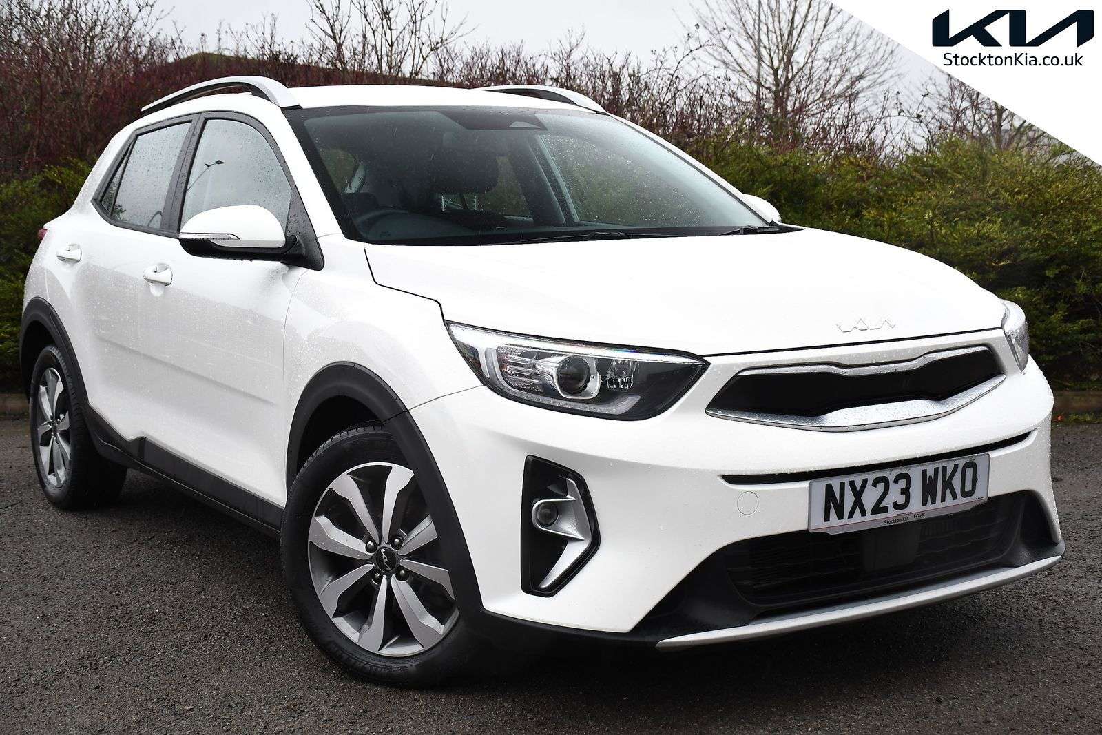 A 2023 KIA STONIC 1.0 T-GDi 2 SUV 5dr Petrol Manual Euro 6 (s/s) (99 bhp) A 2023 KIA STONIC 1.0 T-GDi 2 SUV 5dr Petrol Manual Euro 6 (s/s) (99 bhp)