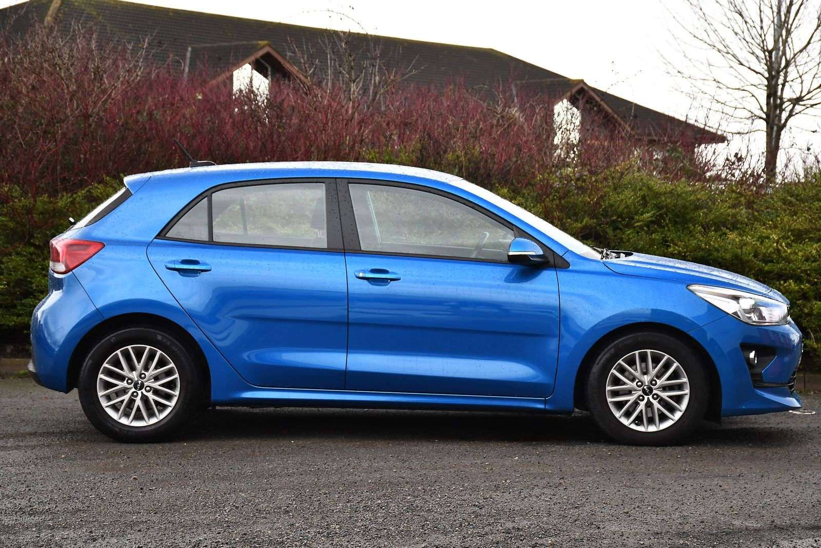 A 2023 KIA RIO 1.0 T-GDi 2 Hatchback 5dr Petrol Manual Euro 6 (s/s) (99 bhp) A 2023 KIA RIO 1.0 T-GDi 2 Hatchback 5dr Petrol Manual Euro 6 (s/s) (99 bhp)