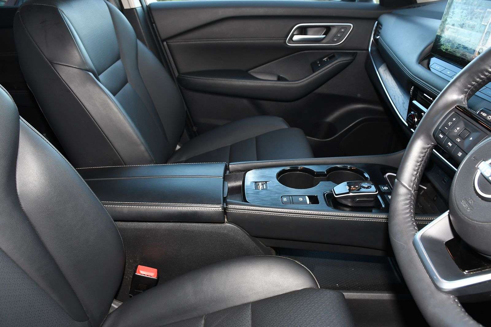 2024 NISSAN X-TRAIL 2024 NISSAN X-TRAIL