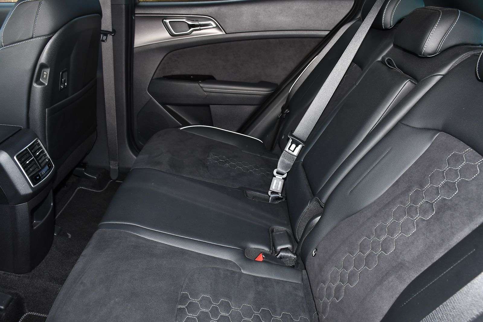 2024 KIA SPORTAGE 2024 KIA SPORTAGE