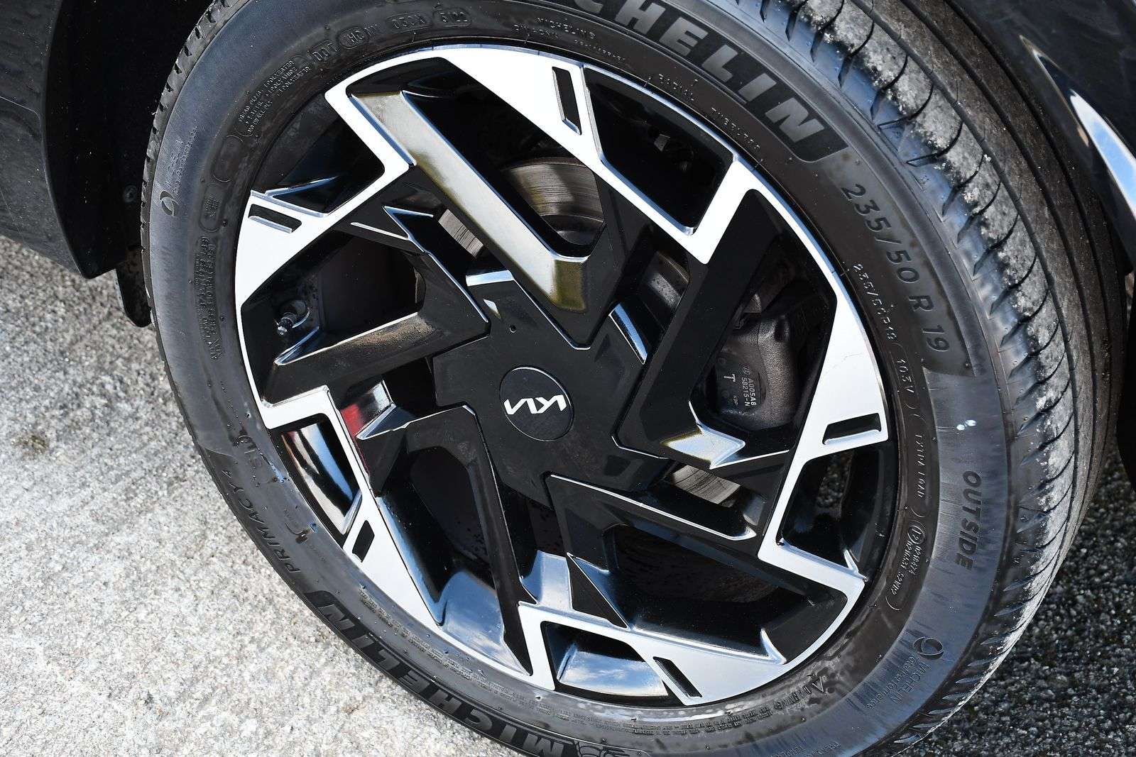 2023 KIA SPORTAGE 2023 KIA SPORTAGE