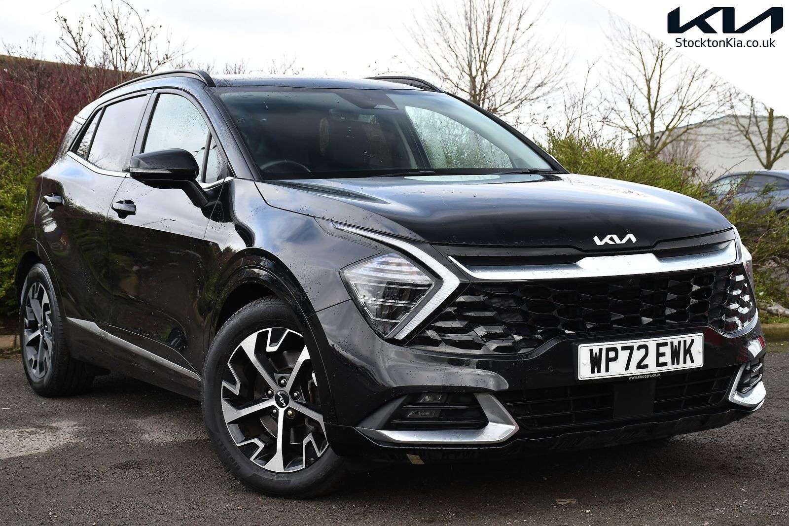 A 2022 KIA SPORTAGE 1.6 T-GDi MHEV 4 SUV 5dr Petrol Hybrid DCT AWD Euro 6 (s/s) (148 bhp) A 2022 KIA SPORTAGE 1.6 T-GDi MHEV 4 SUV 5dr Petrol Hybrid DCT AWD Euro 6 (s/s) (148 bhp)