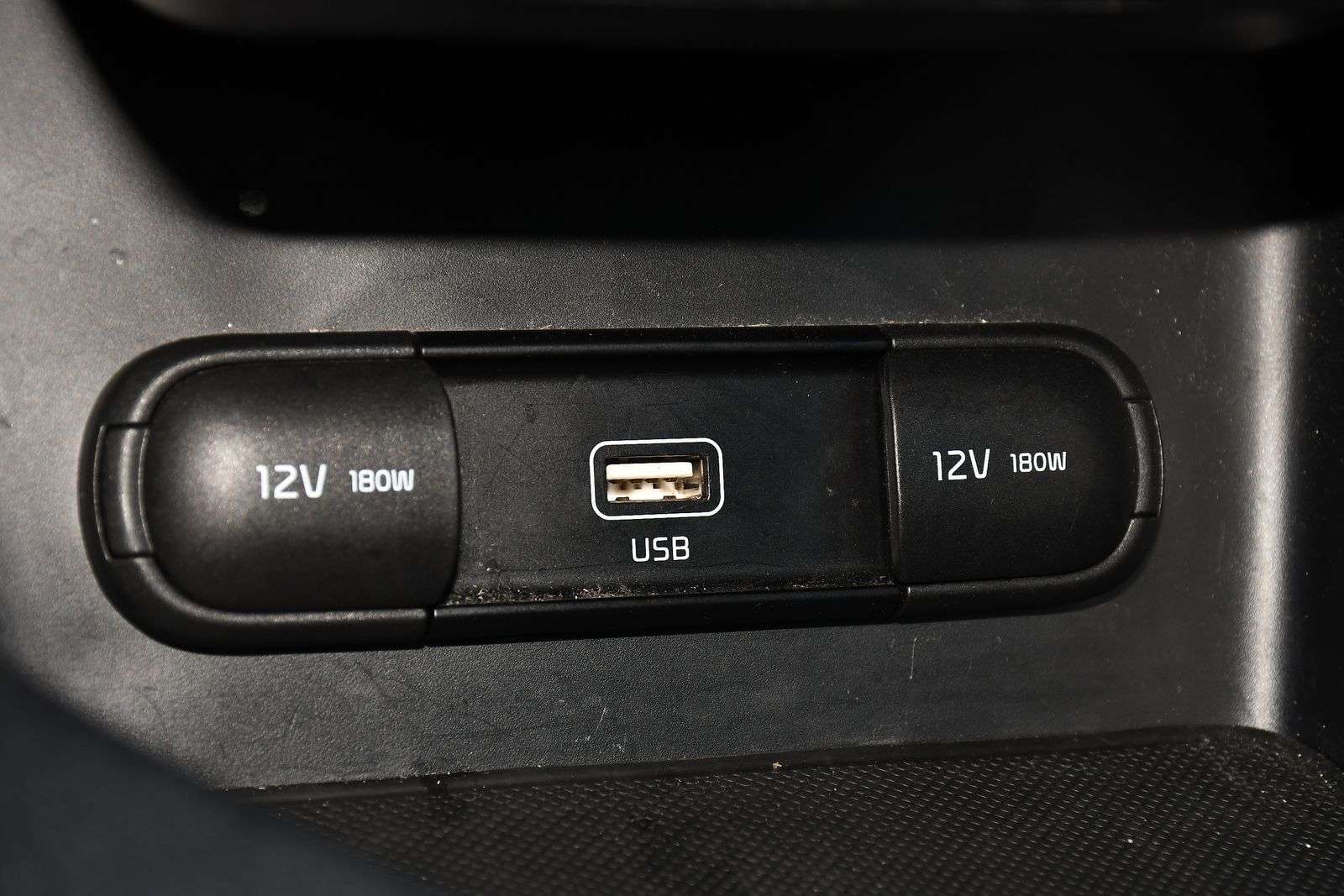 2021 KIA SPORTAGE 2021 KIA SPORTAGE