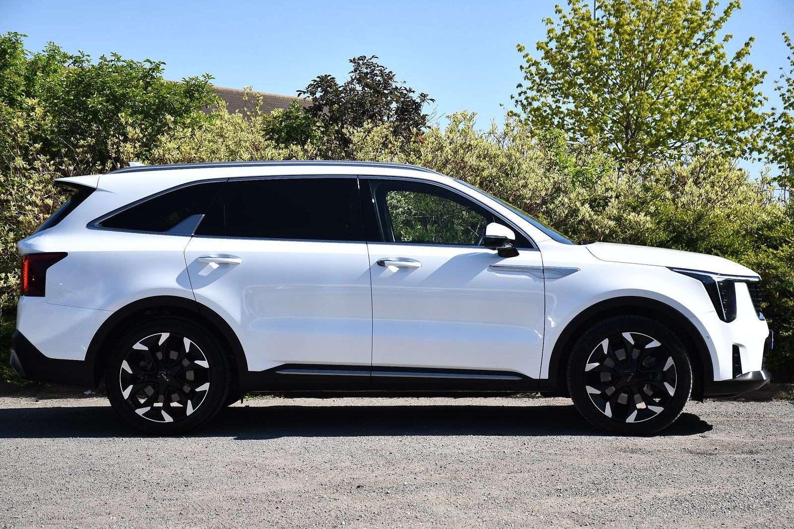 A 2025 KIA SORENTO 2.2 CRDi 4 SUV 5dr Diesel DCT AWD Euro 6 (s/s) (190 bhp) A 2025 KIA SORENTO 2.2 CRDi 4 SUV 5dr Diesel DCT AWD Euro 6 (s/s) (190 bhp)