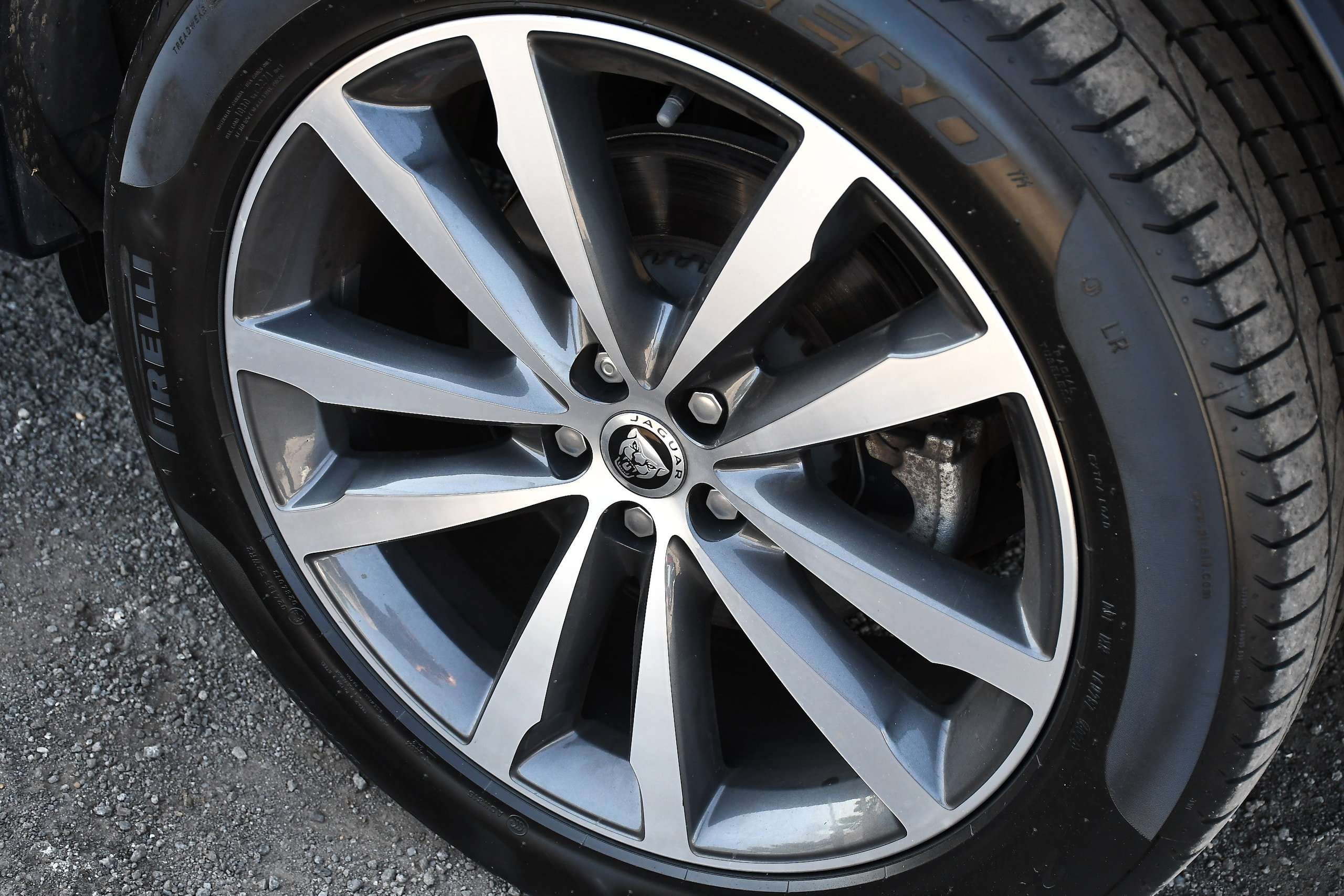 2023 JAGUAR F-PACE 2023 JAGUAR F-PACE