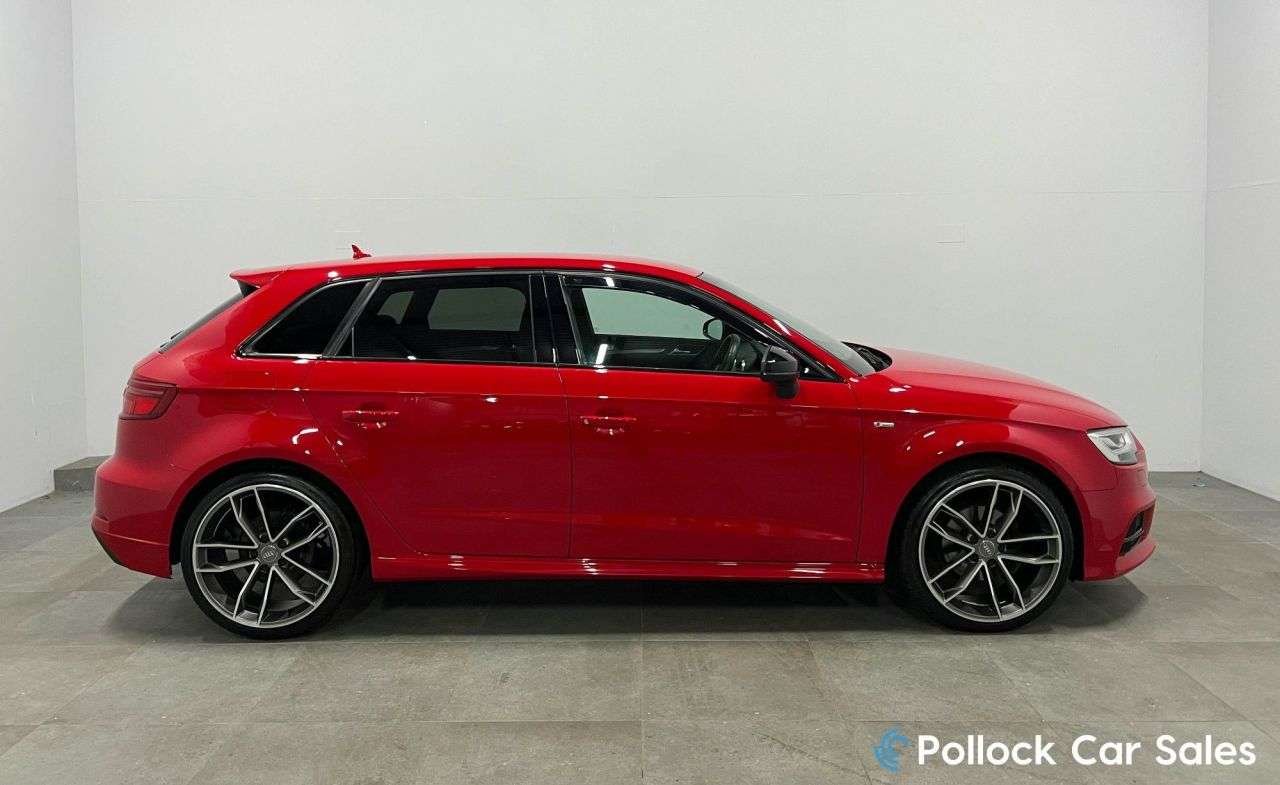 A 2017 AUDI A3 1.6 TDI BLACK EDITION 5d 109 BHP Tech Pack,New T'Belt & FSH, 19" A 2017 AUDI A3 1.6 TDI BLACK EDITION 5d 109 BHP Tech Pack,New T'Belt & FSH, 19"