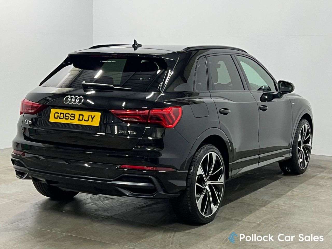 2019 AUDI Q3 2019 AUDI Q3