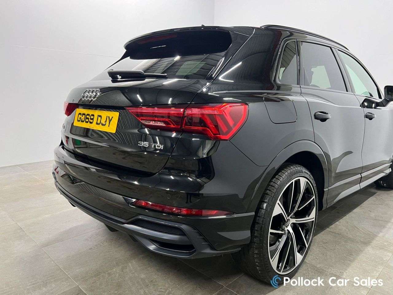 2019 AUDI Q3 2019 AUDI Q3
