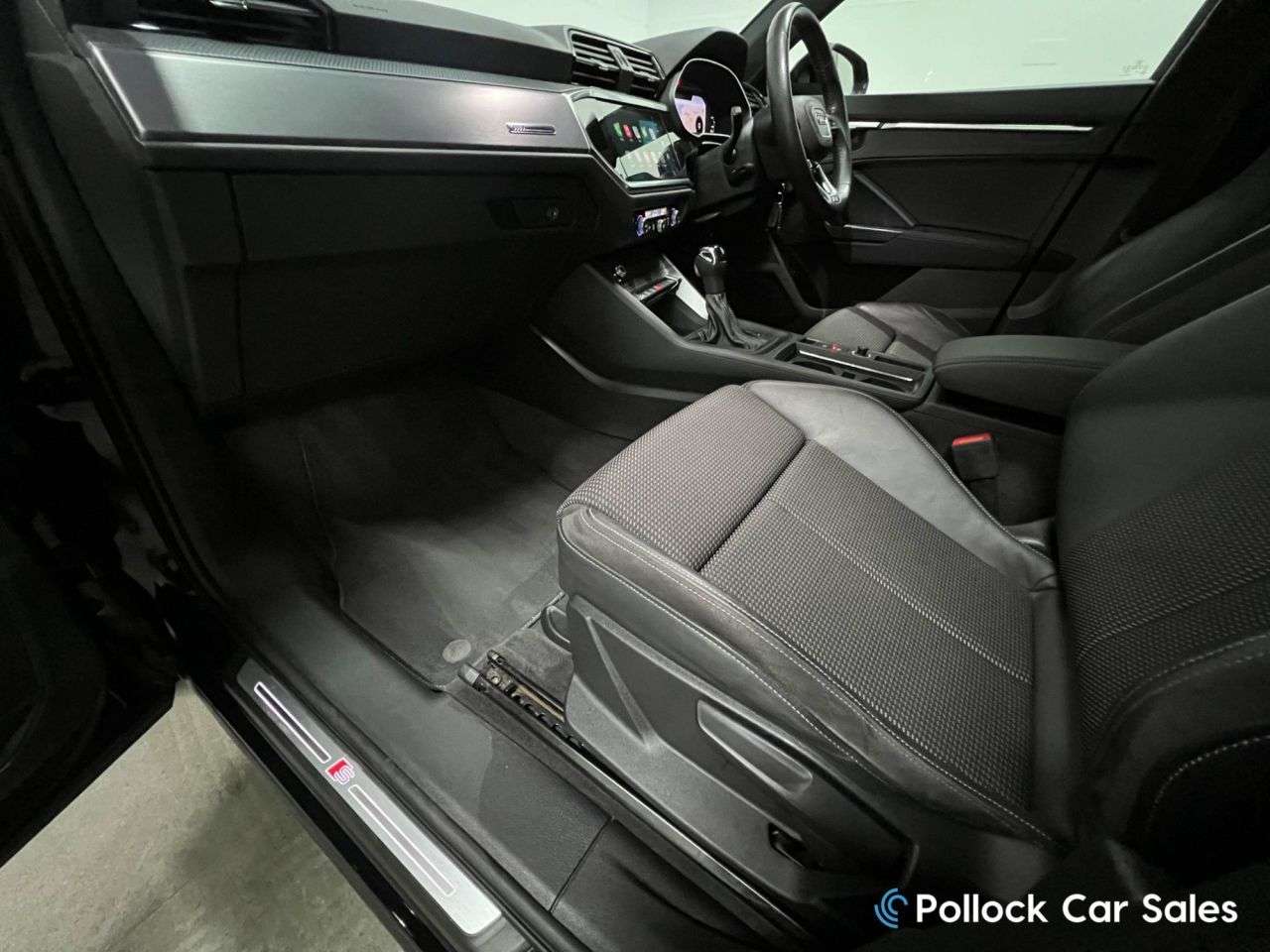 2019 AUDI Q3 2019 AUDI Q3