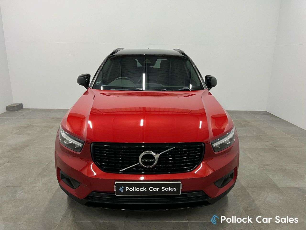 2019 VOLVO XC40 2019 VOLVO XC40