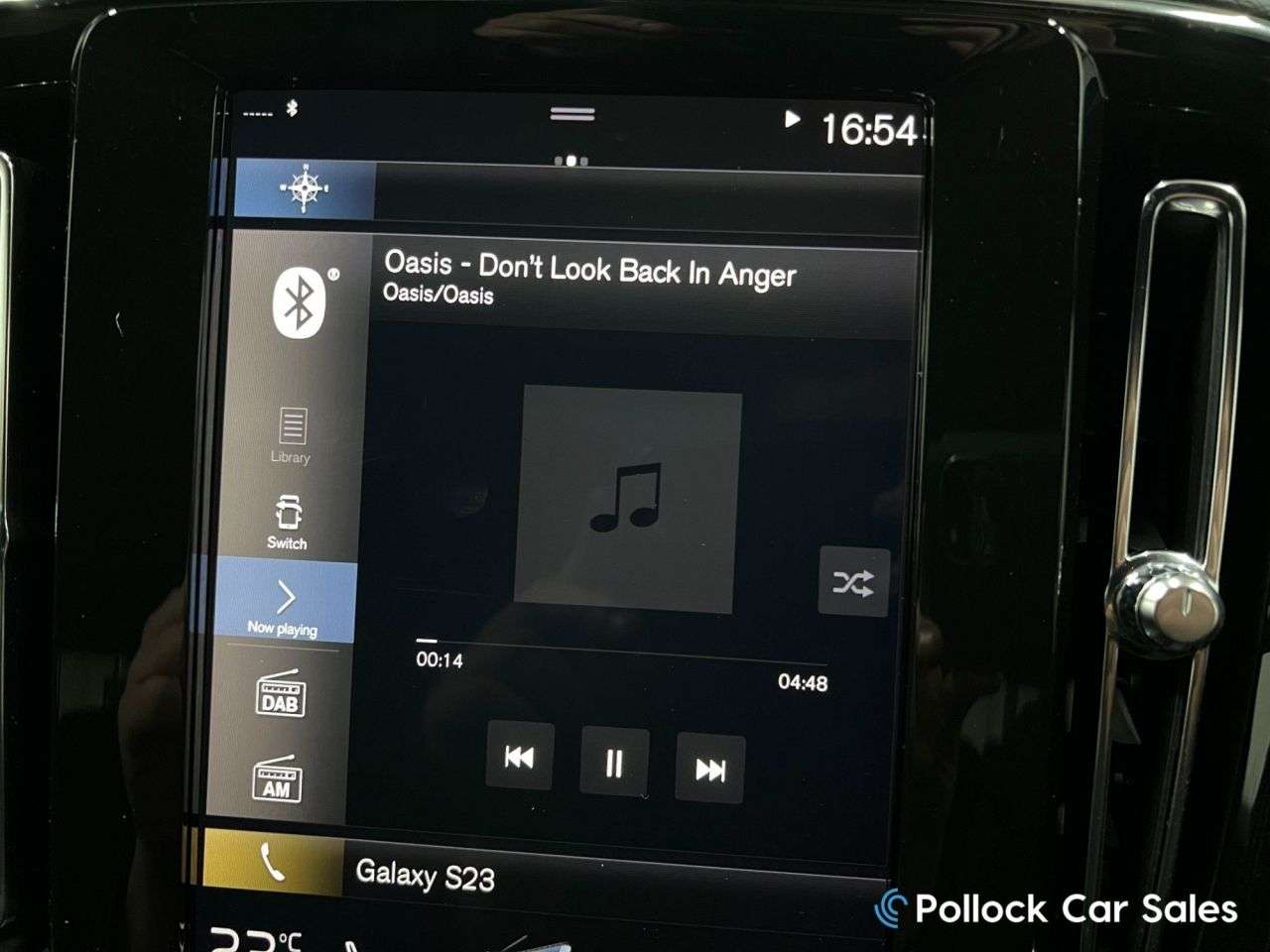 2019 VOLVO XC40 2019 VOLVO XC40