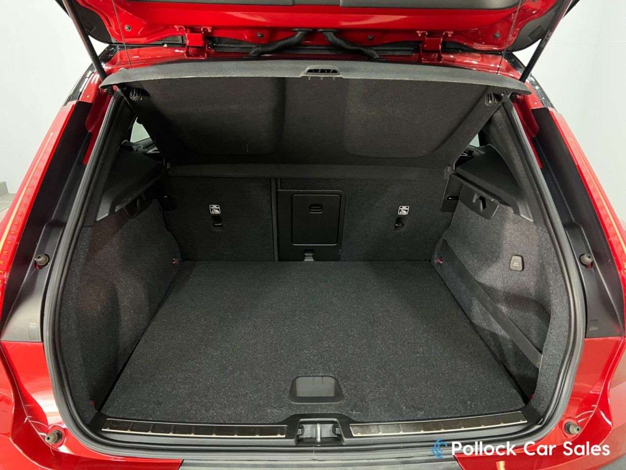 2019 VOLVO XC40 2019 VOLVO XC40