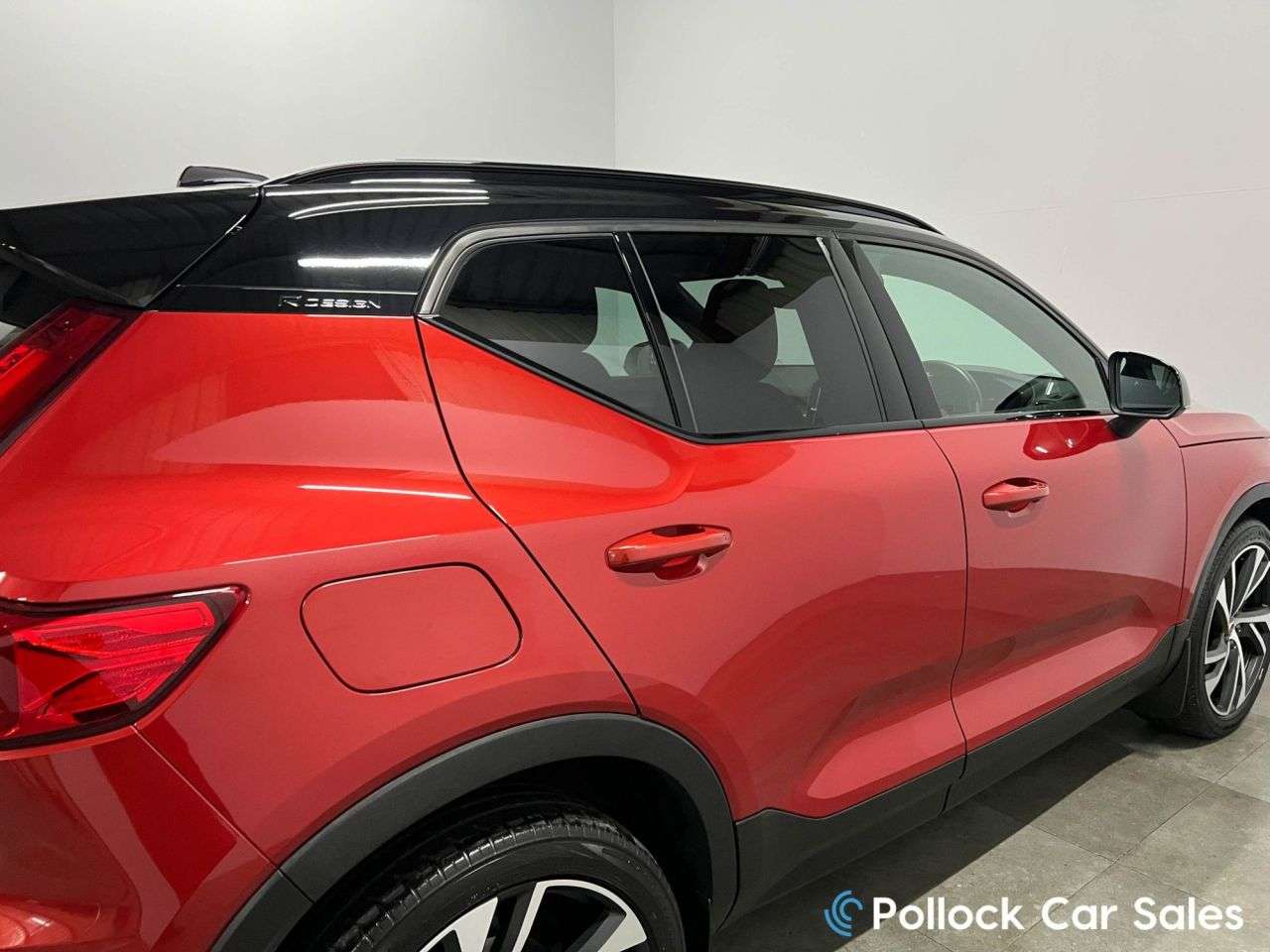 2019 VOLVO XC40 2019 VOLVO XC40