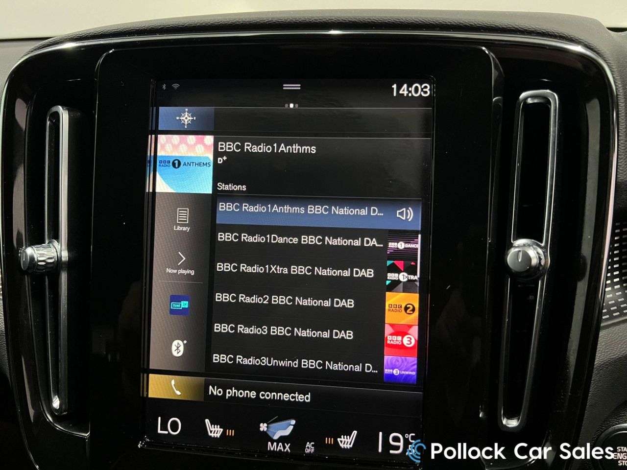 2019 VOLVO XC40 2019 VOLVO XC40