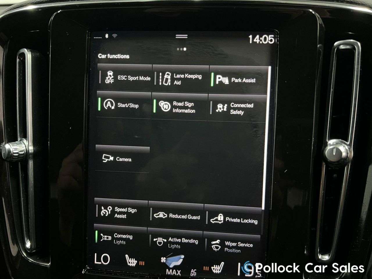 2019 VOLVO XC40 2019 VOLVO XC40