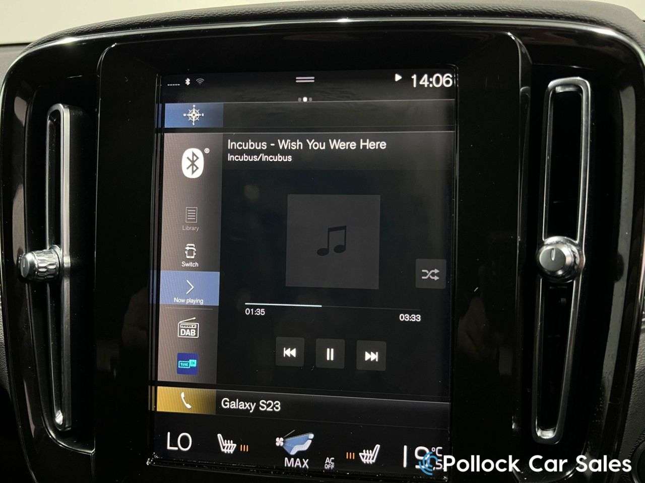 2019 VOLVO XC40 2019 VOLVO XC40