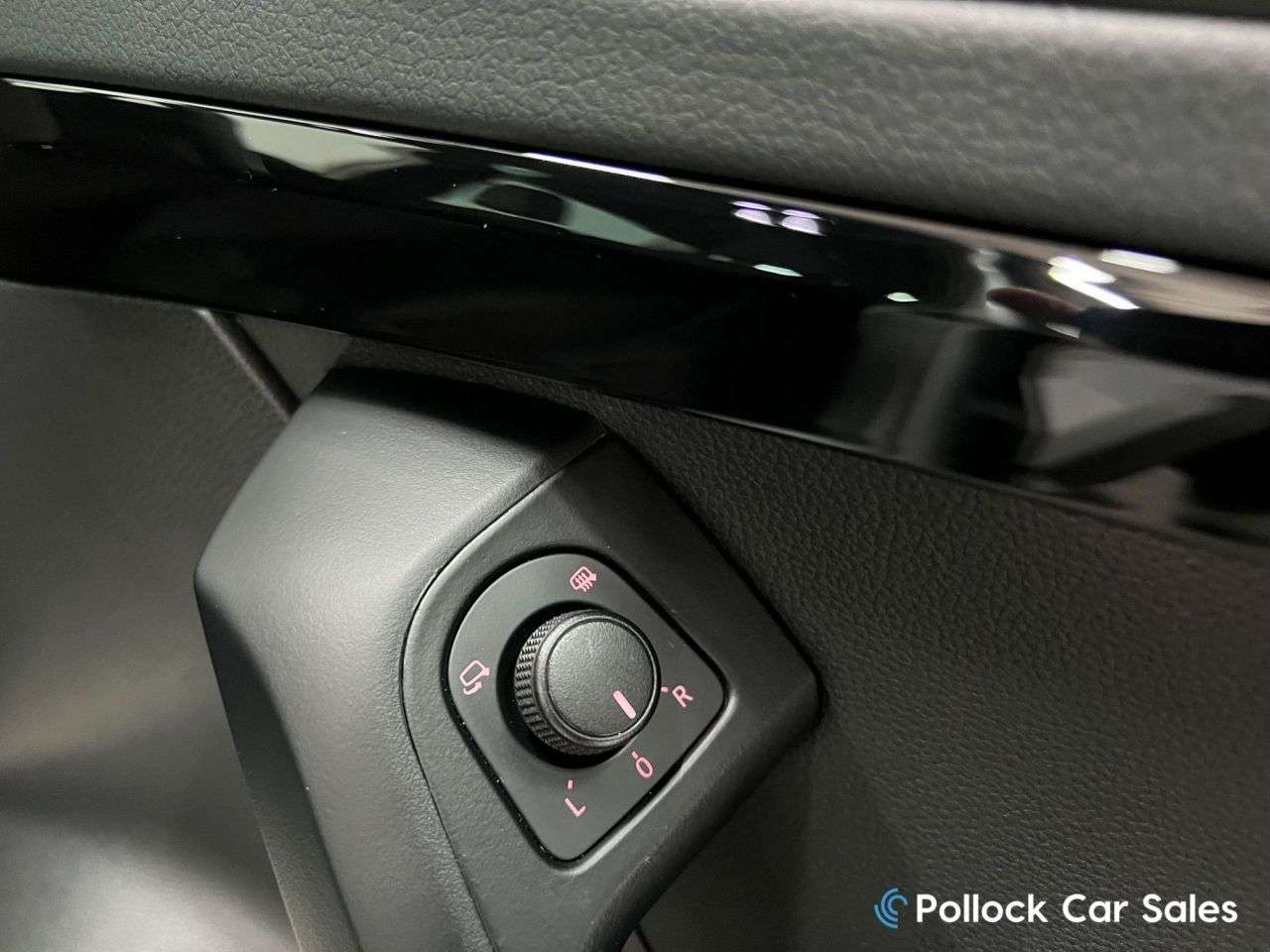 2017 SEAT ATECA 2017 SEAT ATECA