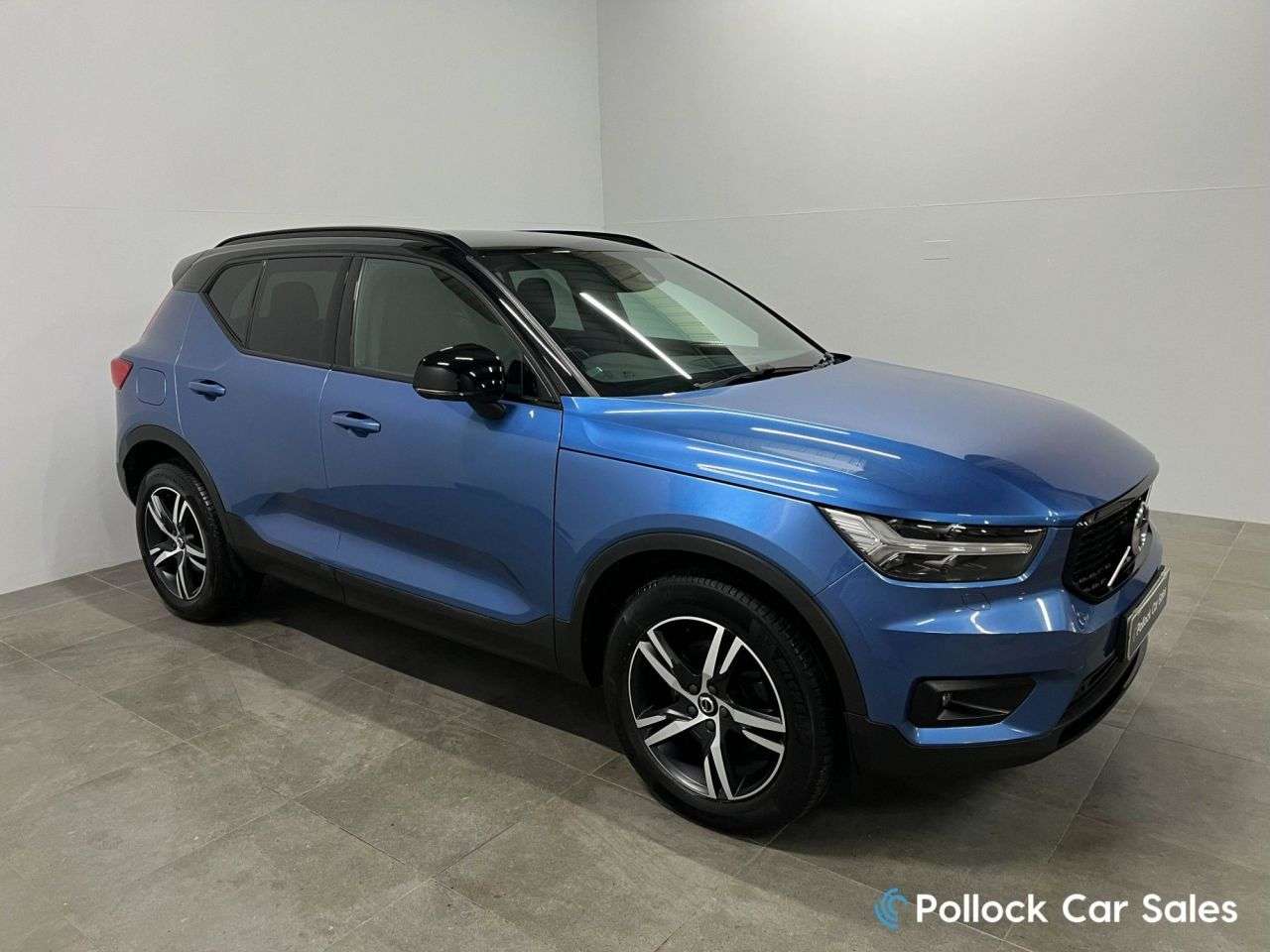 2019 VOLVO XC40 2019 VOLVO XC40