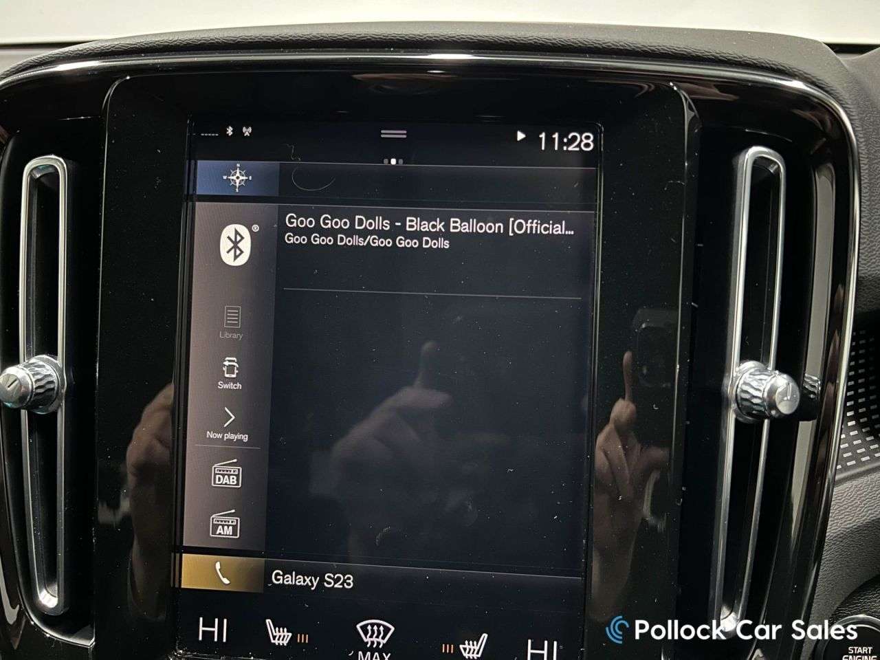 2019 VOLVO XC40 2019 VOLVO XC40