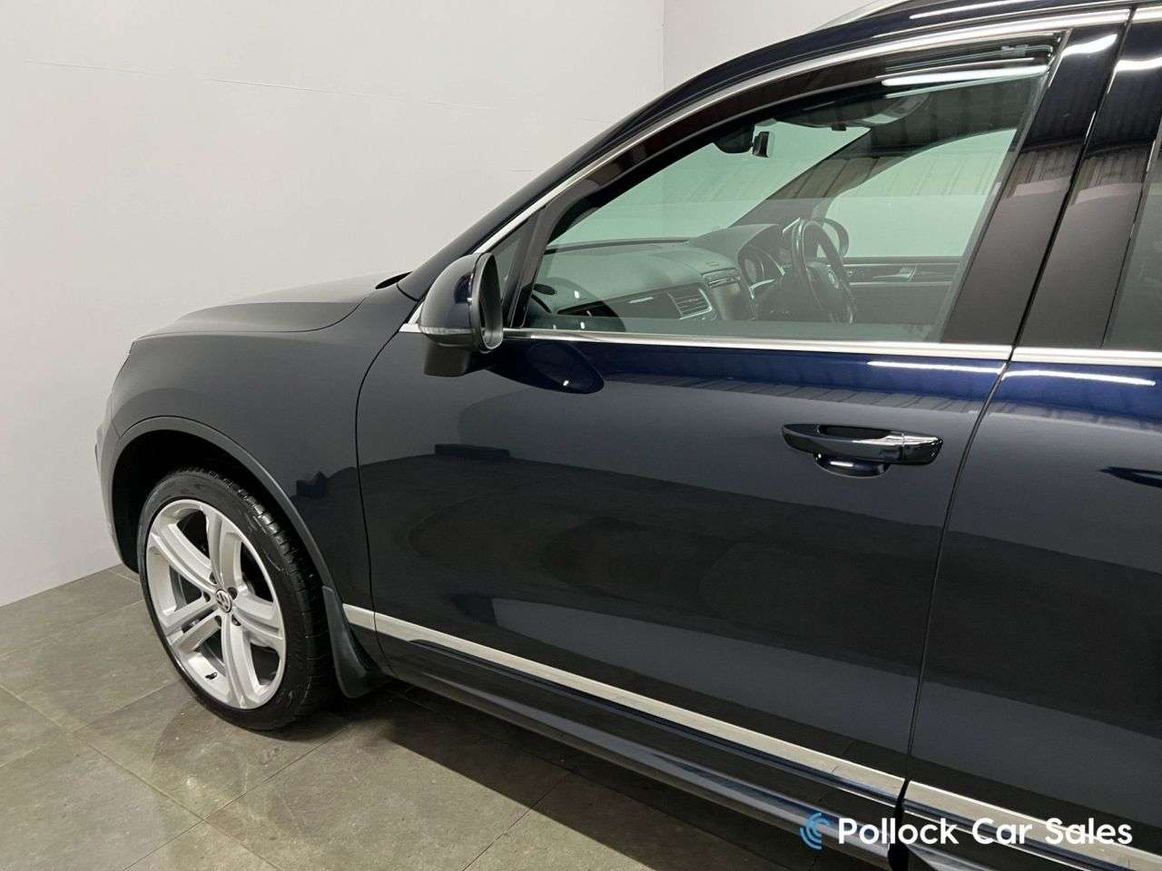 2017 VOLKSWAGEN TOUAREG 2017 VOLKSWAGEN TOUAREG