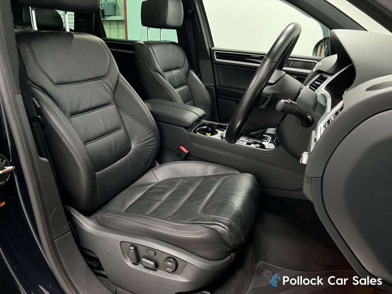 2017 VOLKSWAGEN TOUAREG 2017 VOLKSWAGEN TOUAREG