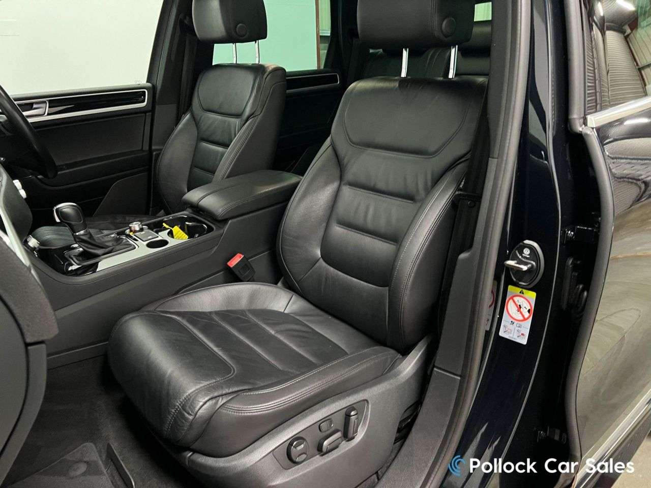 2017 VOLKSWAGEN TOUAREG 2017 VOLKSWAGEN TOUAREG