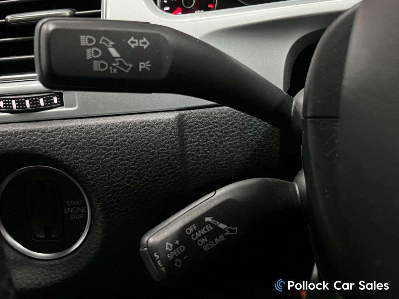 2017 VOLKSWAGEN TOUAREG 2017 VOLKSWAGEN TOUAREG