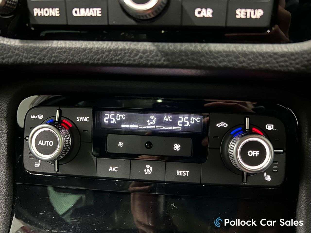 2017 VOLKSWAGEN TOUAREG 2017 VOLKSWAGEN TOUAREG