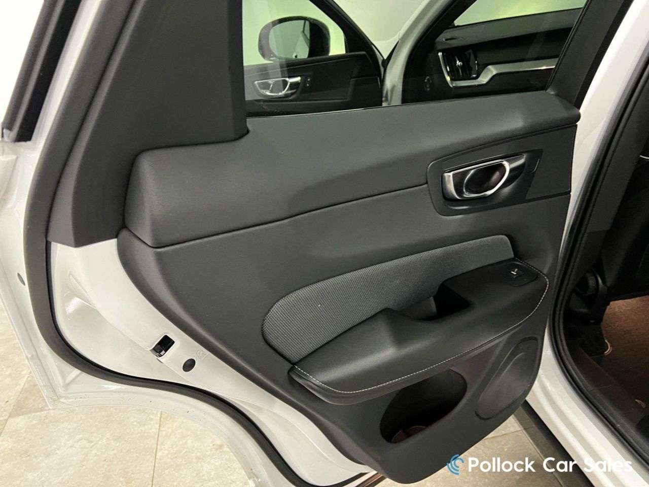 2021 VOLVO XC60 2021 VOLVO XC60