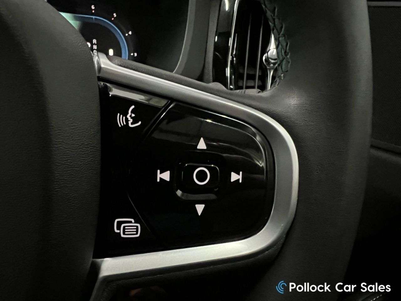 2021 VOLVO XC60 2021 VOLVO XC60