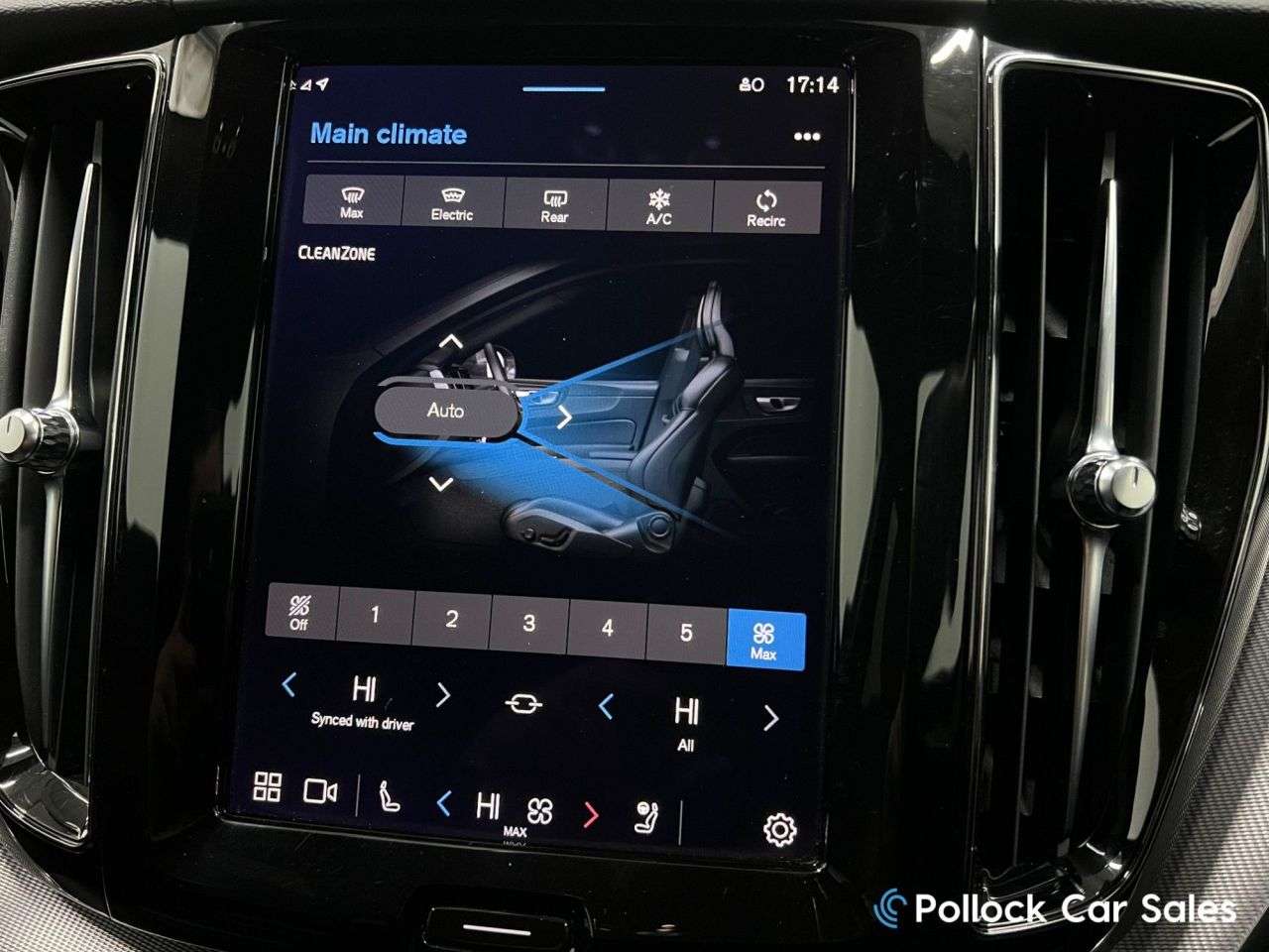 2021 VOLVO XC60 2021 VOLVO XC60