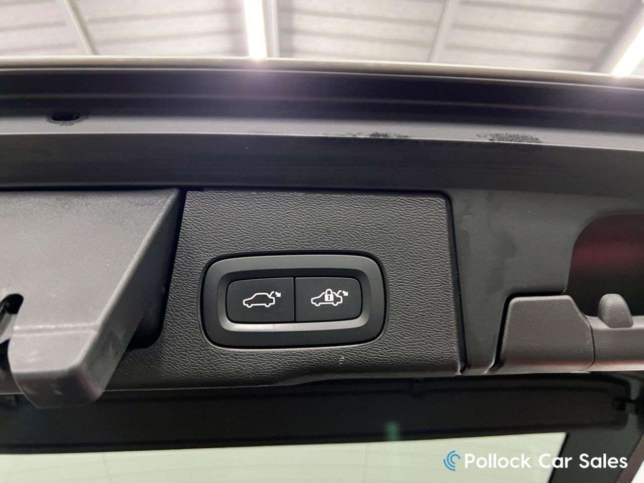 2021 VOLVO XC60 2021 VOLVO XC60