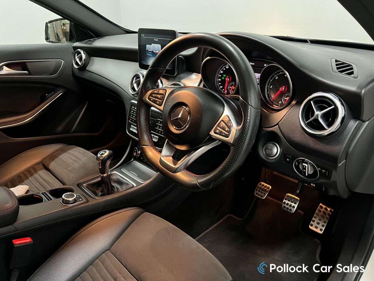 2017 MERCEDES-BENZ GLA 2017 MERCEDES-BENZ GLA