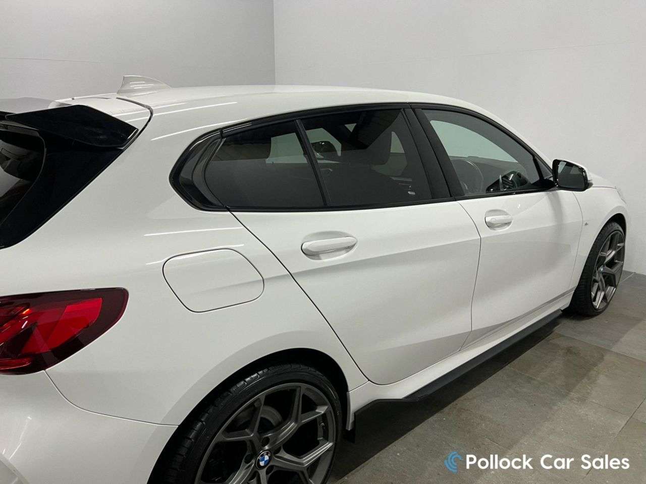 2021 BMW 1 SERIES 2021 BMW 1 SERIES