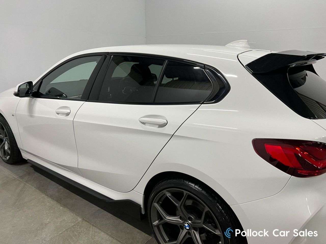 2021 BMW 1 SERIES 2021 BMW 1 SERIES