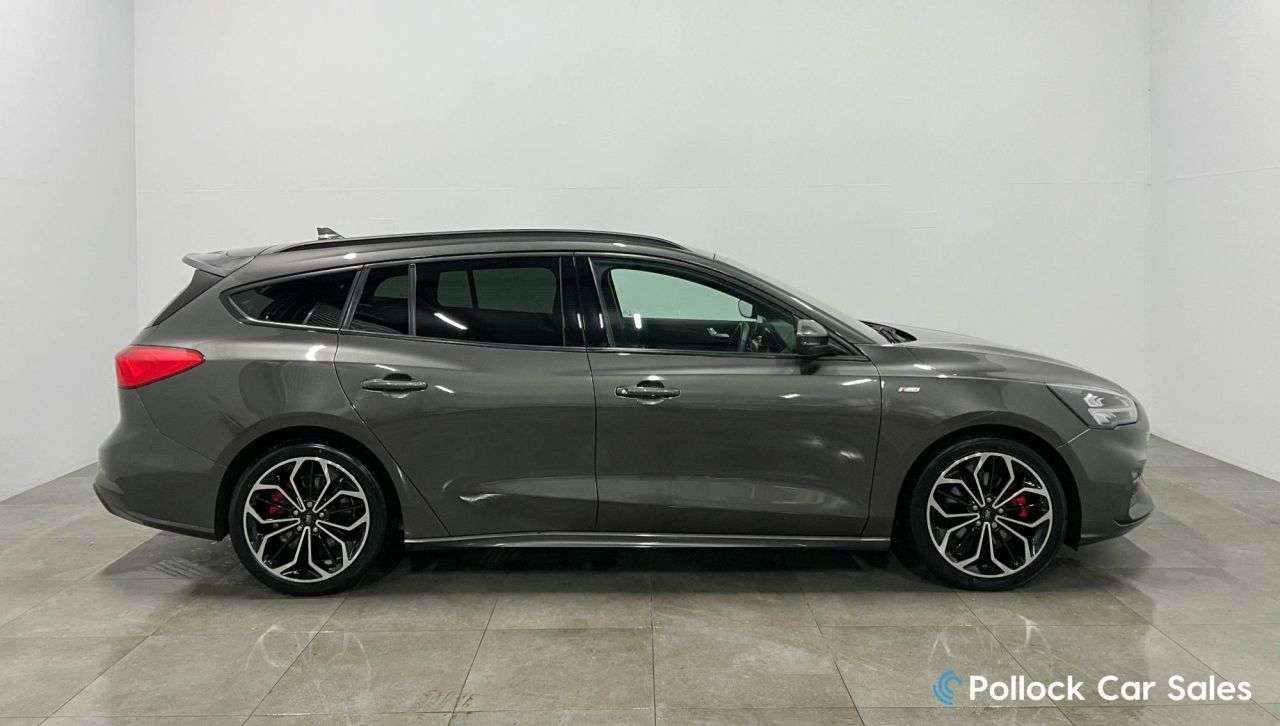 A 2021 FORD FOCUS 1.5 EcoBlue ST-Line X Estate 5dr Diesel Manual Euro 6 (s/s) (120 ps) Heated A 2021 FORD FOCUS 1.5 EcoBlue ST-Line X Estate 5dr Diesel Manual Euro 6 (s/s) (120 ps) Heated